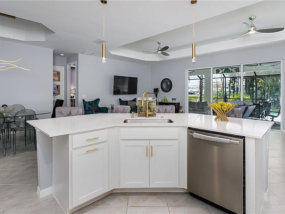 4th image of 5972 Sunningdale ST