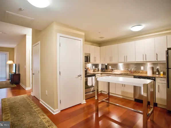 219 S 18th St #626, Philadelphia, PA 19103