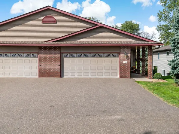 7161 Cahill Ave, Inver Grove Heights, MN 55076