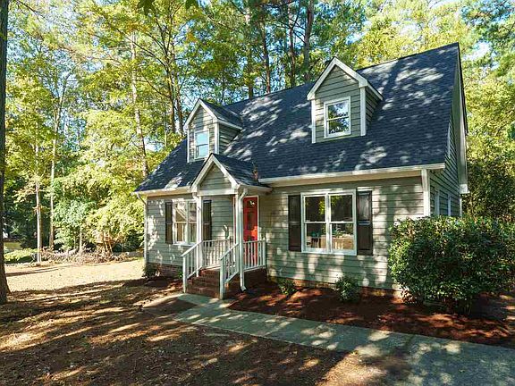 2nd image of 60 Newton Dr