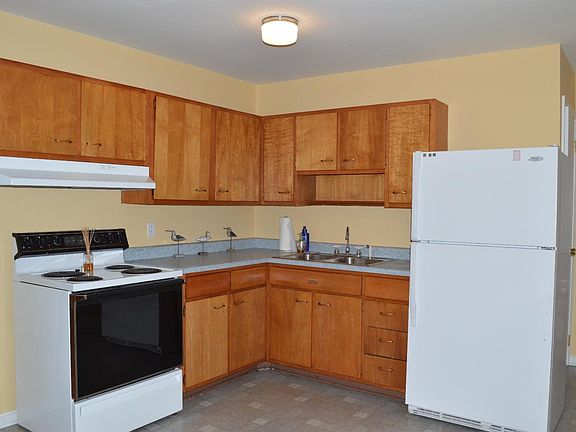 4th image of 101 Tulip Dr