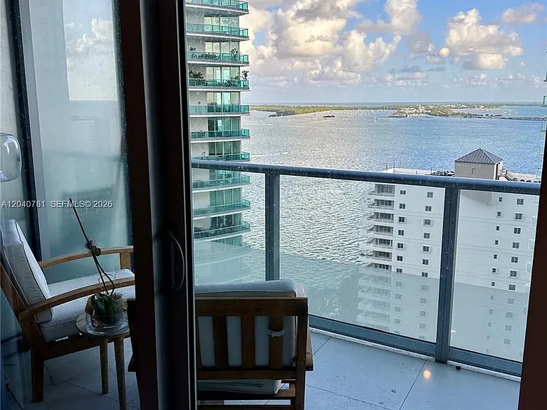 1300 Brickell Bay Dr #2106 — Photo 5