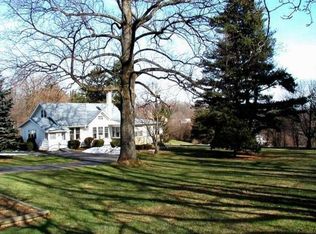 13664 Crawford Ave, Blue Ridge Summit, PA 17214