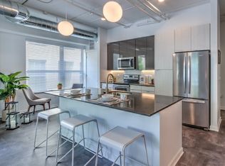 1303 S 10th St #516, Milwaukee, WI 53204