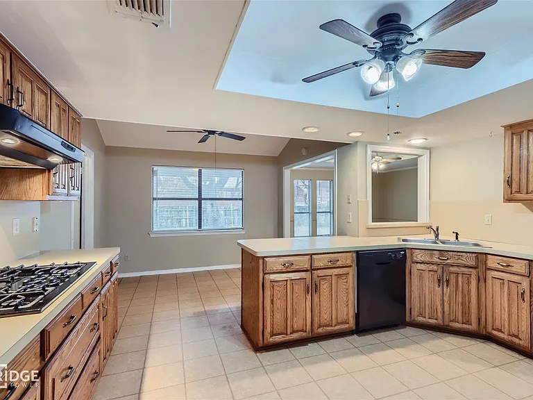 2514 Amy Ave — Photo 12