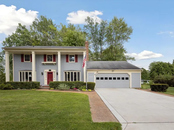 710 Arbutus Ave, Oconto, WI 54153