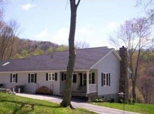 337 Rockaway Rd, Charleston, WV 25302