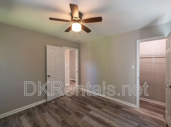 2874 Blount St, East Pt, GA 30344