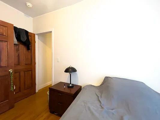 Rented by Denise Rosenblum, LREB | media 8