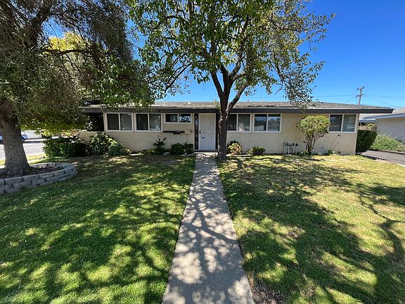 2nd image of 803 E Fesler St