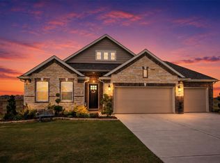 315 Cobb Ct, Sealy, TX 77474