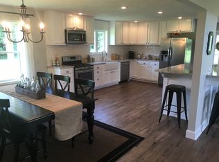 721 Hwy 32, Bolivar, MO 65613