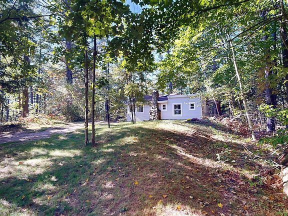 3rd image of 62 Yankee Way