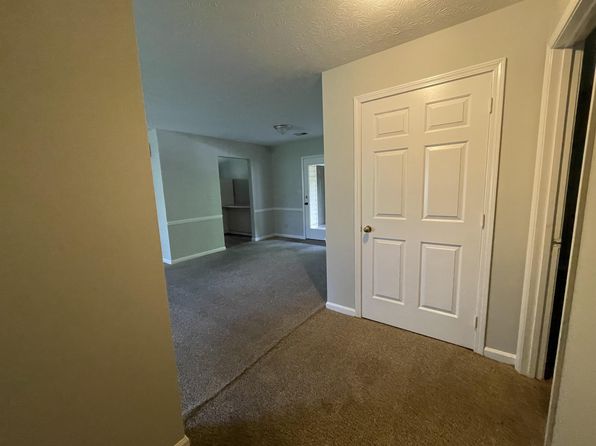 424 Harrodsburg Ln #11214921