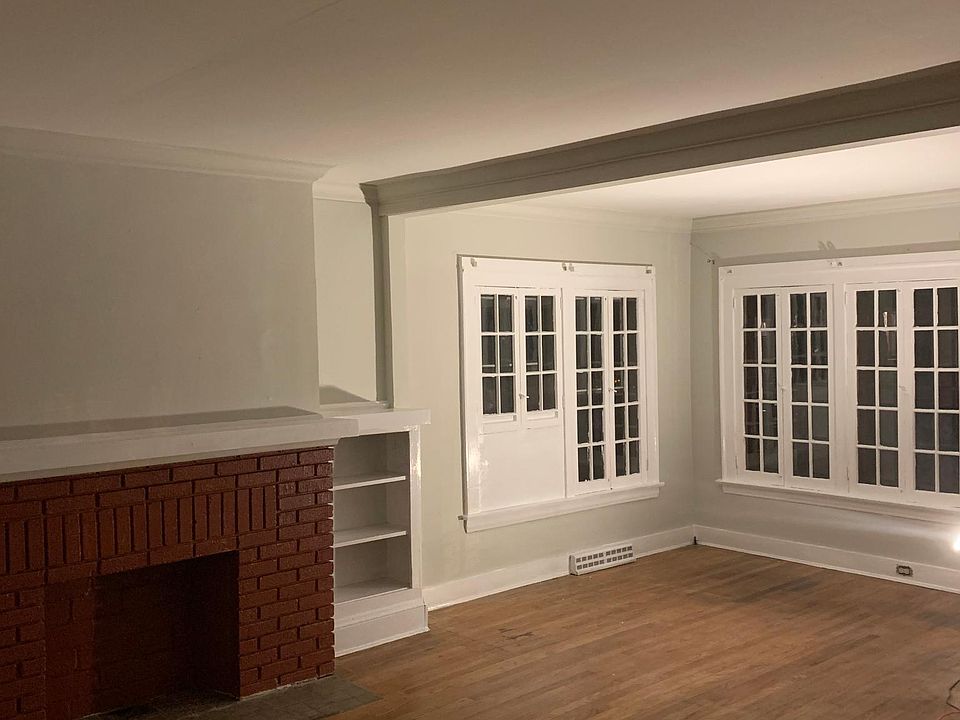 1st image of 1534 Cohassett Ave Floor 1