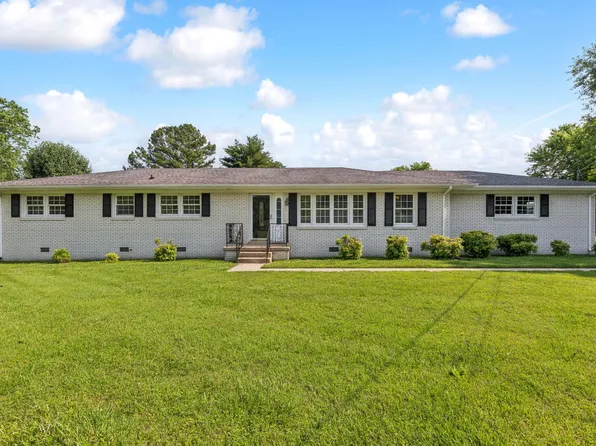 206 Cloverdale Rd, Shelbyville, TN 37160