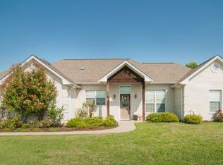 4219 Golden Eagle Dr, Bryan, TX 77808