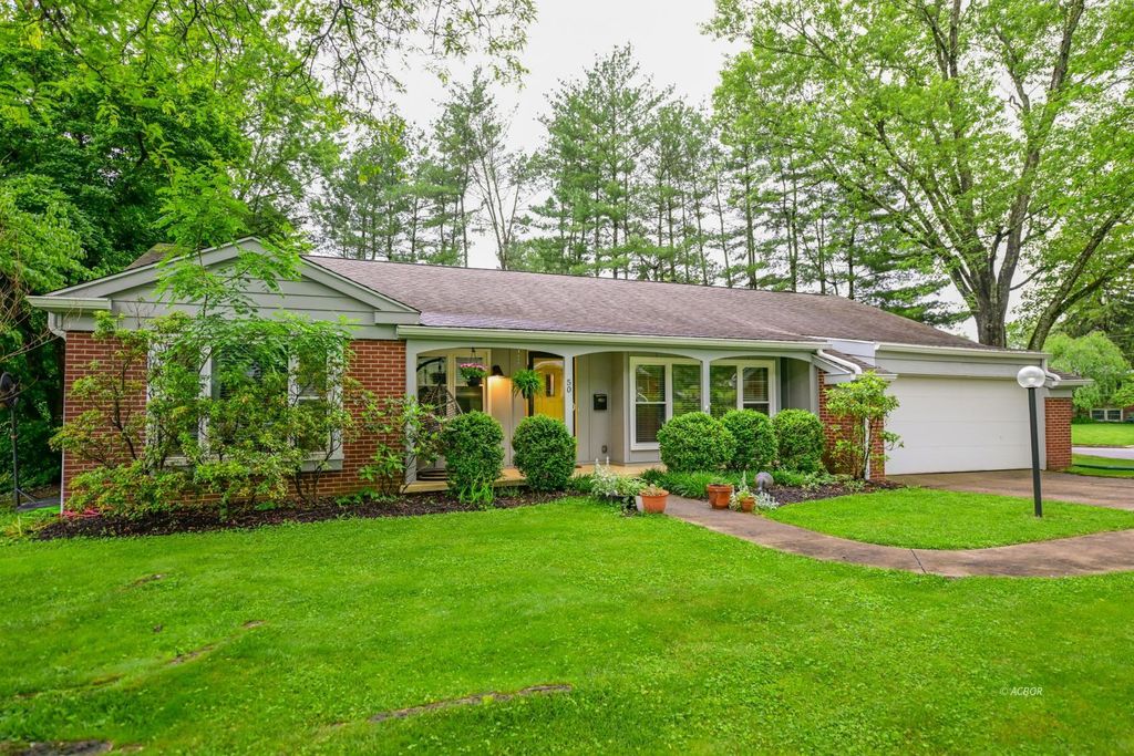Real estate listing image