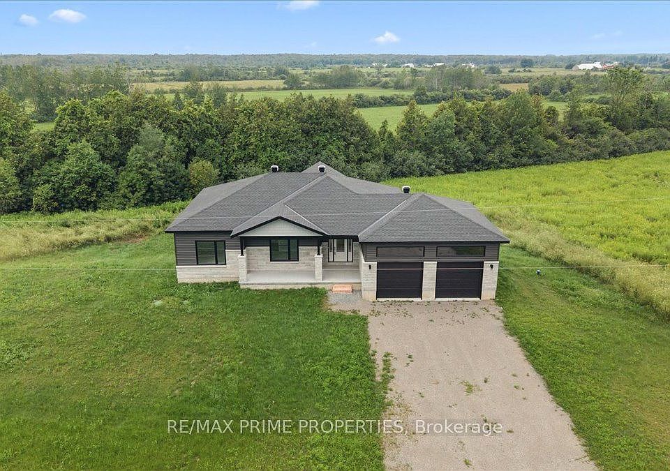 1st image of 465 Pioneer Rd