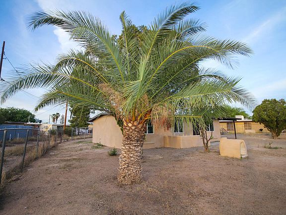 2nd image of 658 W Calle Rita