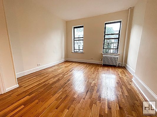 4th image of 325 E 88th St APT 12