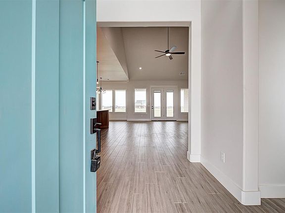 4th image of 4343 Hawthorne St