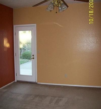 4th image of 810 Claybury Ct