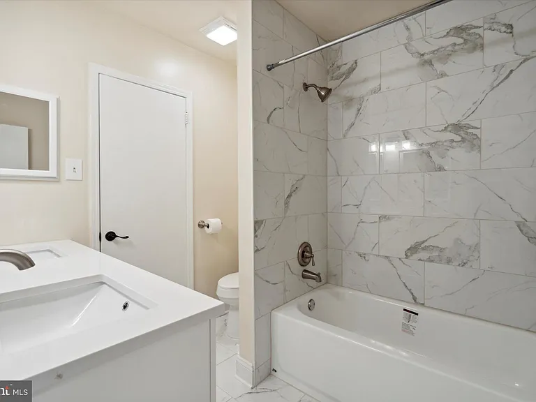 6 Cromwell Dr #107-U-6 — Photo 14