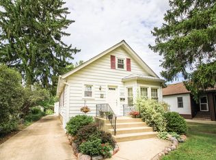 1094 Walter Ave, Des Plaines, IL