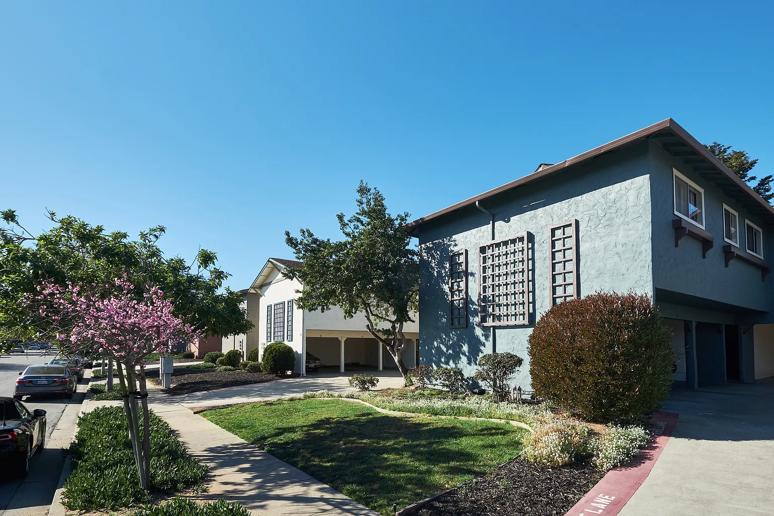 3056 Owen Ave APT 4 photo 1
