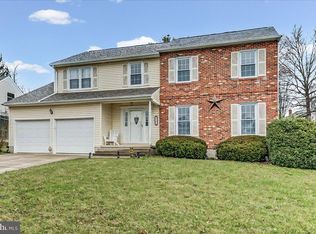 10 Old Stable Ln, Newark, DE 19711