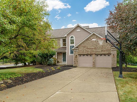 3rd image of 7614 Gylwyn Ct