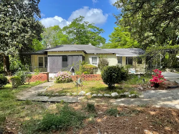 339 Lancaster St NW, Aiken, SC 29801