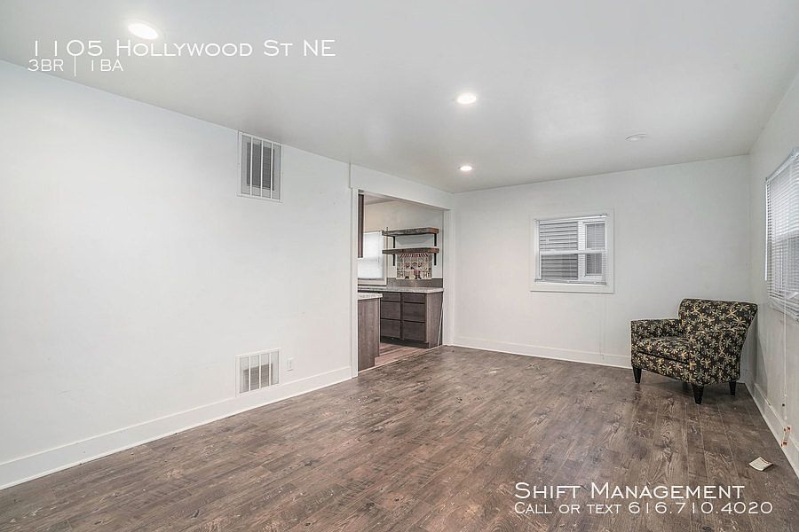 1st image of 1105 Hollywood St NE