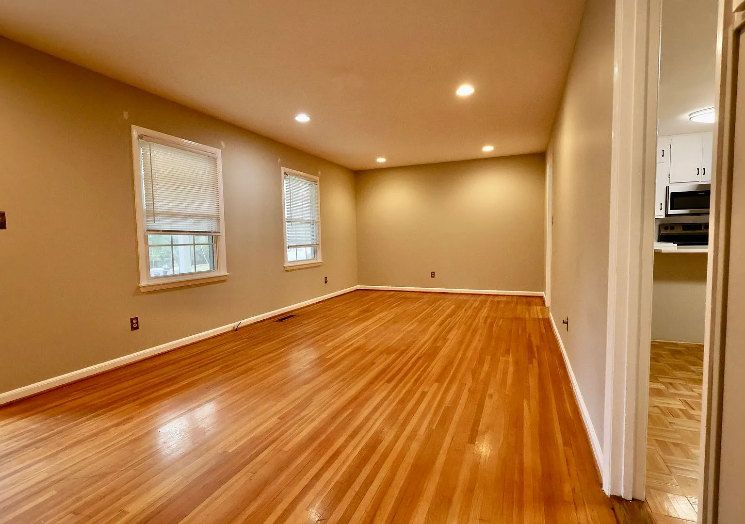 Live in one of Birmingham's most beloved neighborhoods — Photo 4