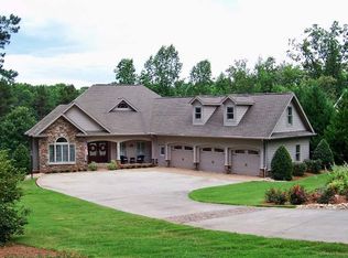 106 Pineridge Pointe Dr, Seneca, SC 29672