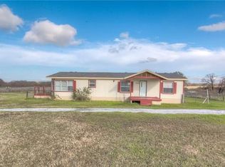 284 Big Salty Ln, Springtown, TX 76082