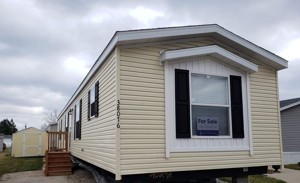 1st image of 38000 Le Chateau Blvd #3