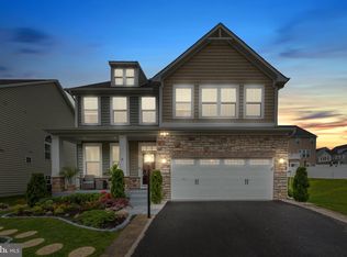 4542 Cotswold Manor Loop, Woodbridge, VA 22192