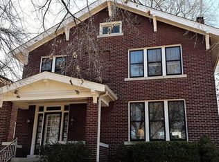4038 Flora Pl, Saint Louis, MO 63110