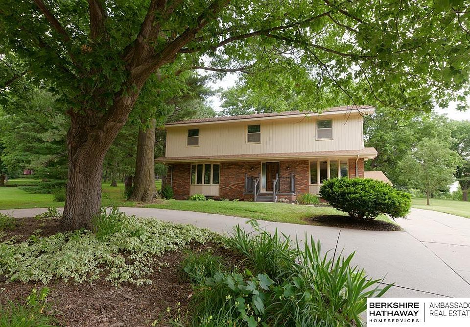 1st image of 7536 Glenvale Dr