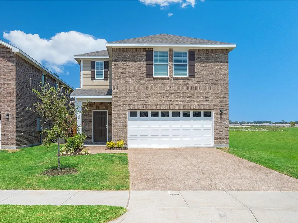4428 Marsh Hawk Dr