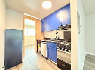 219 Queen Anne Ave N #205, Seattle, WA 98119