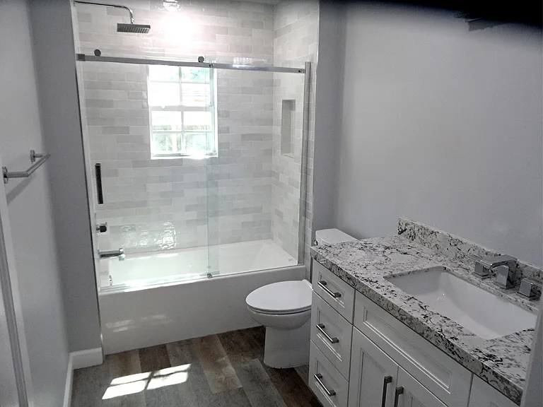 709 SW 4th Pl — Photo 8