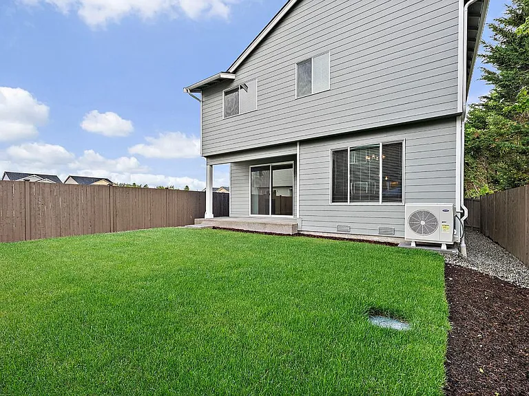 15851 Woodland Ct SE — Photo 40