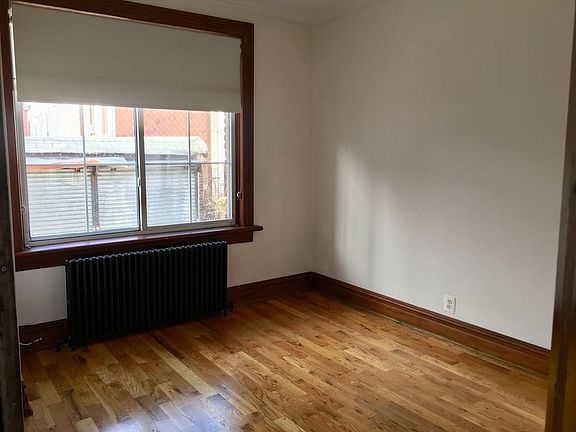 4th image of 578 7th Ave #1