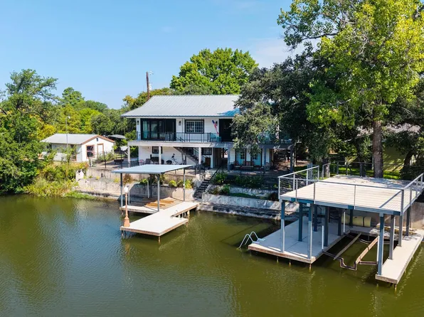 1517 County Road 132a, Kingsland, TX 78639