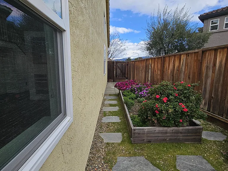 43 Regatta Way — Photo 27