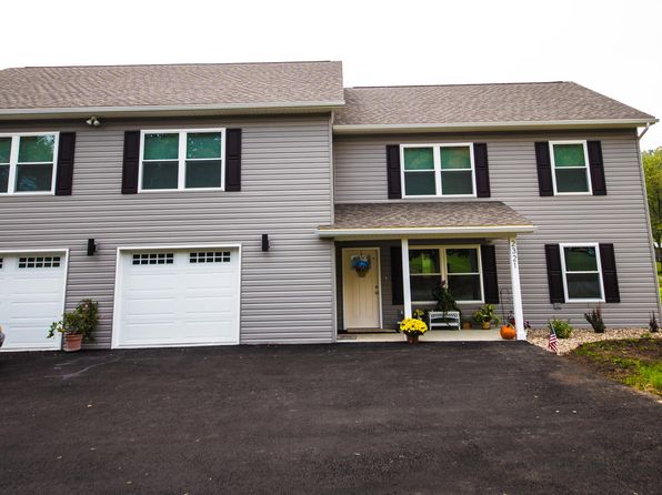 2321 Smoke Dr #B-2, Hollidaysburg, PA 16648