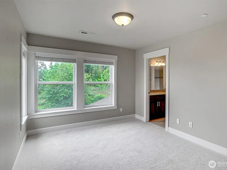 4307 166th Ln SE — Photo 28